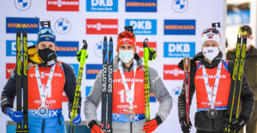 podium mass start hochfilzen Voigt